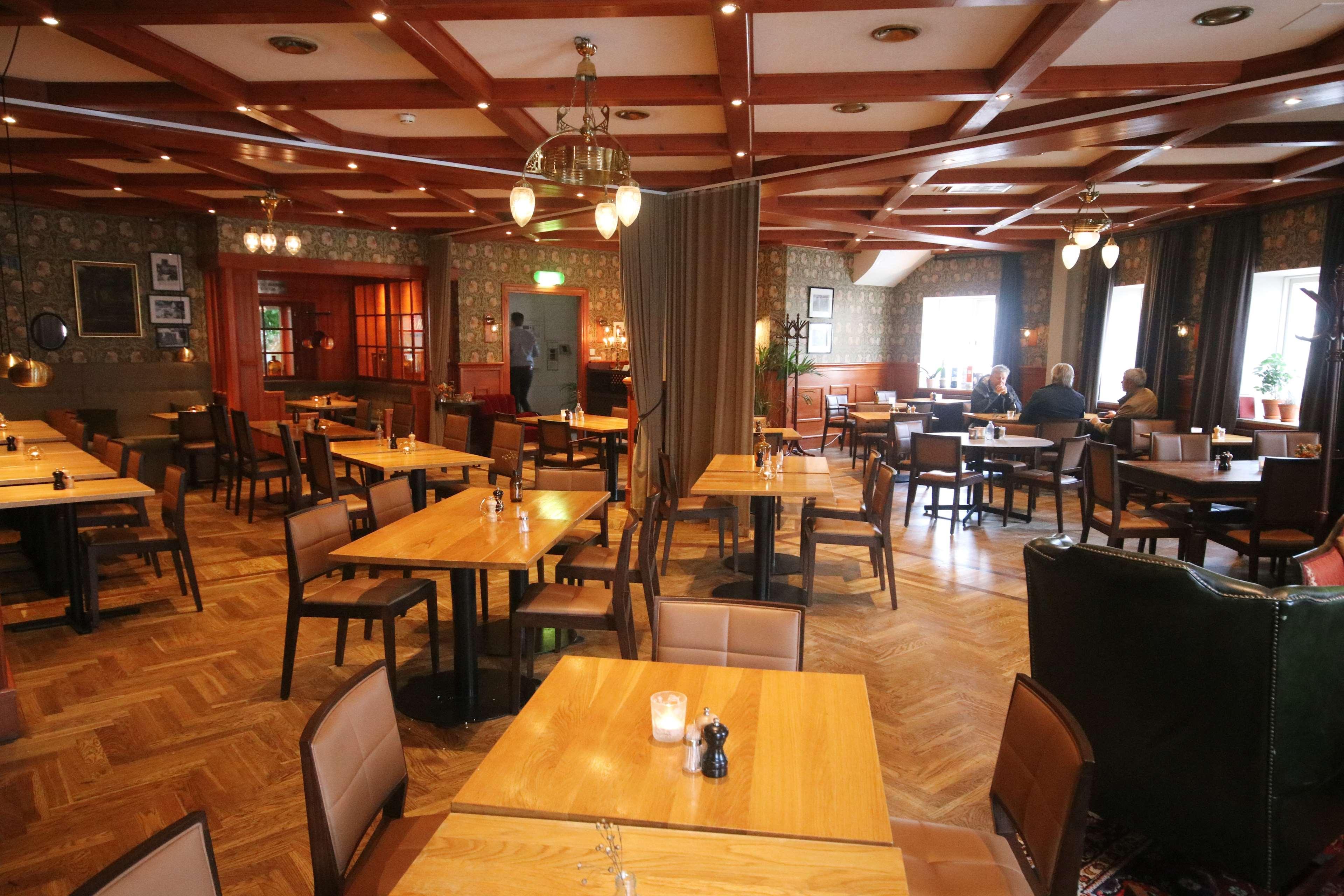 Best Western Strand Hotel VBY Екстериор снимка