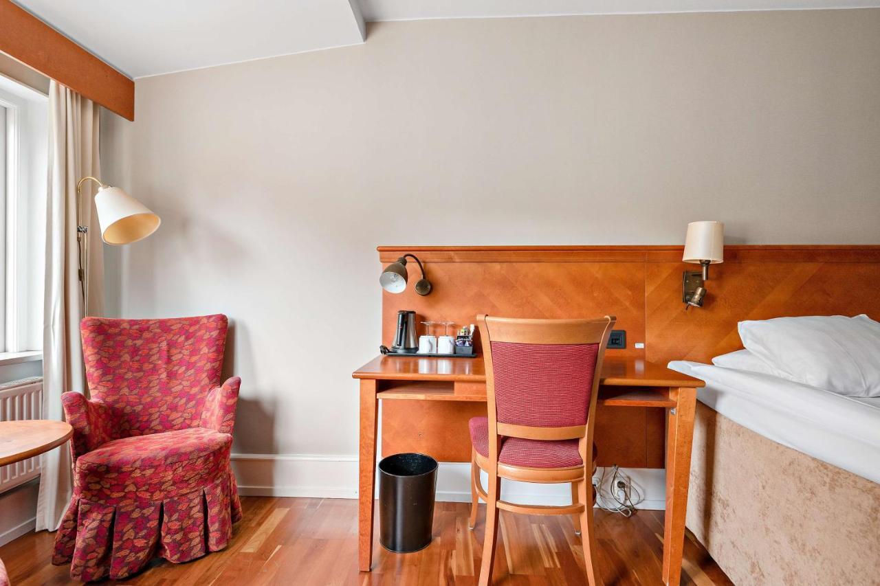 Best Western Strand Hotel VBY Екстериор снимка